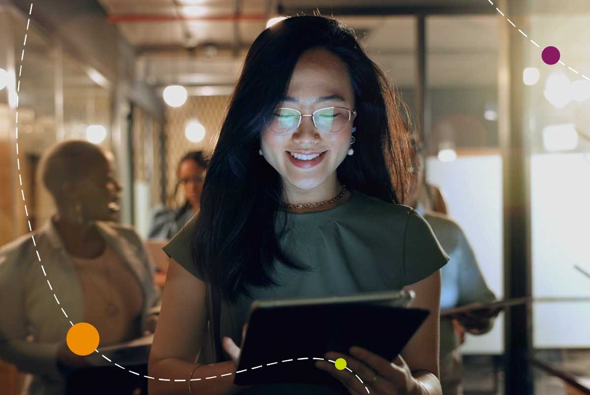 Businesswoman on computer
